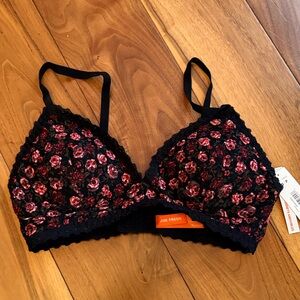 Joe Fresh Floral Lace Bralette in Black and Pink